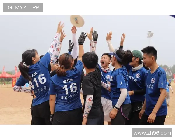 上海飞盘队在世界街舞大赛中的默契配合与精彩表现分析